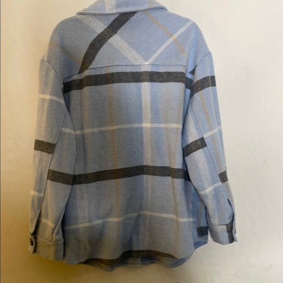 Casual Blue Plaid Women's Utility Jacket - Picture 4 of 4